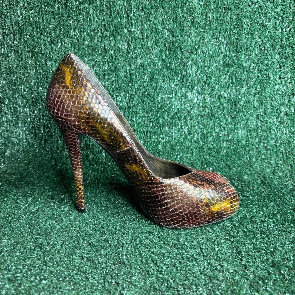Stuart Weitzman Victoria Python Peep Toe Pumps Stiletto Heel Brown Women Sz 7.5M